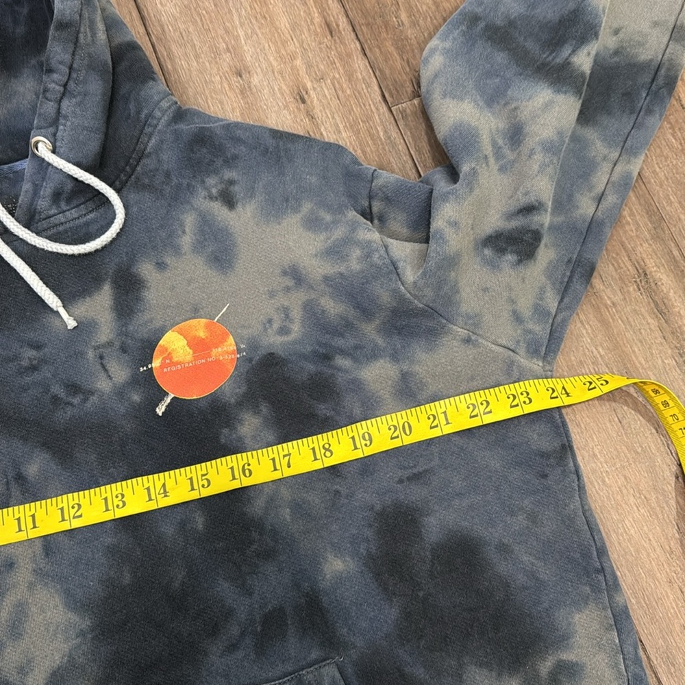 Lira unisex Tie-Dye Hoodie with cactus graphic - Picture 4 of 5